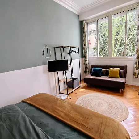 아파트 Spacious New Near Promenade Up To 6 With Ac *