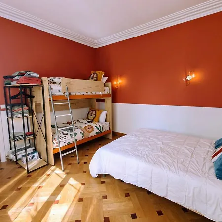 아파트 Spacious New Near Promenade Up To 6 With Ac 니스